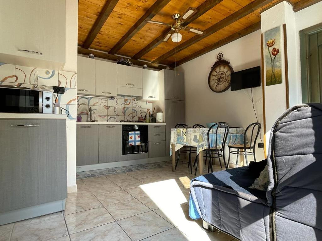 Bilocale allegro Apartment Cala Gonone Exterior foto